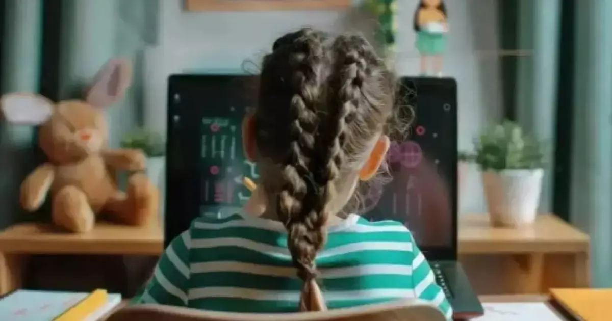  Астанада екінші ауысымдағы 0-6 сынып оқушылары онлайн оқитын болды 