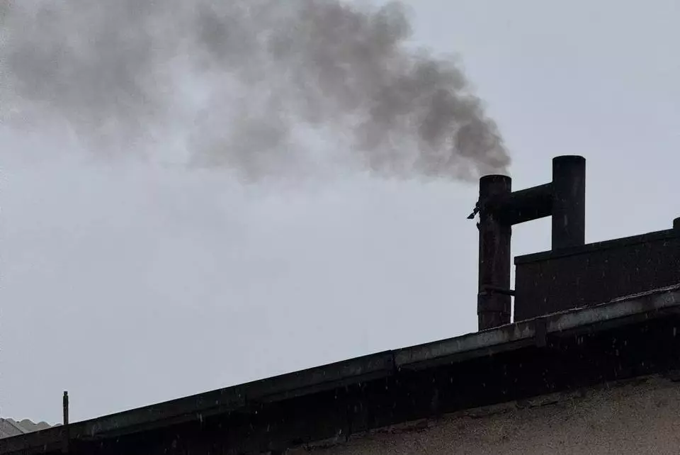 В Алматы запретят отапливать дома углём с конца 2026 года