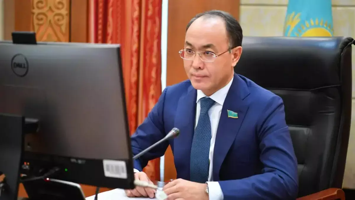 Қазақстан іздеу салып, ұстай алмай жүрген Қожамжаровтың құқықтың дәрежесі әлі белгісіз