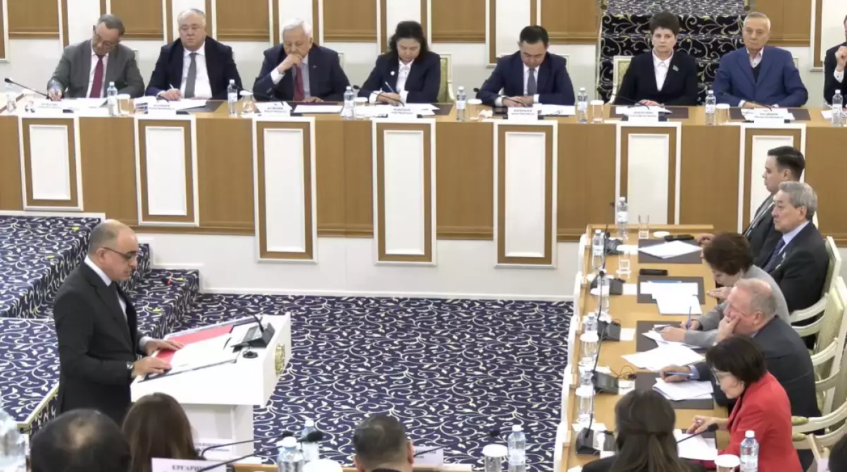 Қазақстан Халық партиясы Қазақстанның жаңа Конституциясының жобасын қолдады