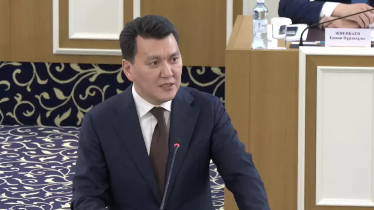 Келіп түскен жүйелі ұсыныстар жаңа Конституция мәтінінде көрініс тапты – Ерлан Қарин