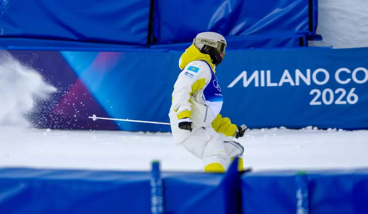 Три казахстанки вышли в финал Олимпиады-2026 по фристайл-могулу