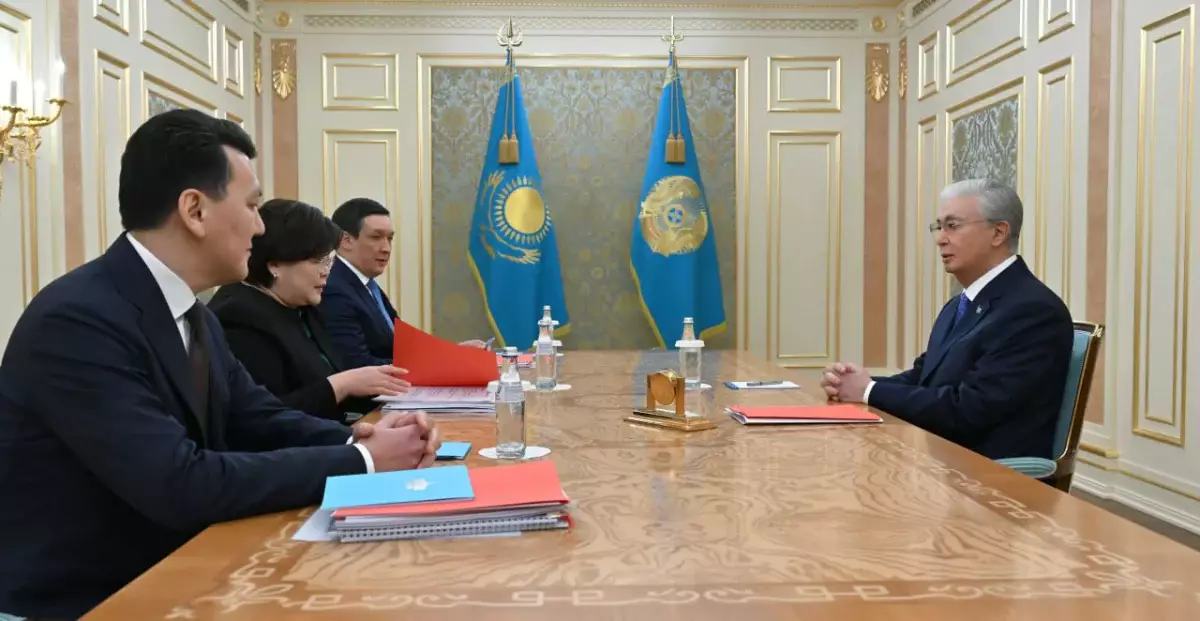 Проект новой Конституции готов: Токаев скоро его подпишет