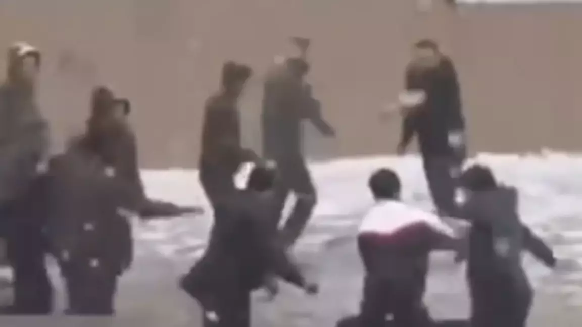 Шымкентте тағы да жолдағы келіспеушілік төбелеске ұласқан