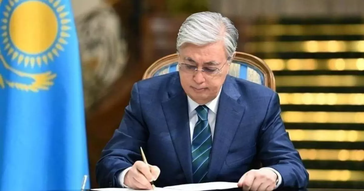   Мемлекет басшысы 2026 жылғы 15 наурызда республикалық референдум өткiзу туралы Жарлыққа қол қойды   