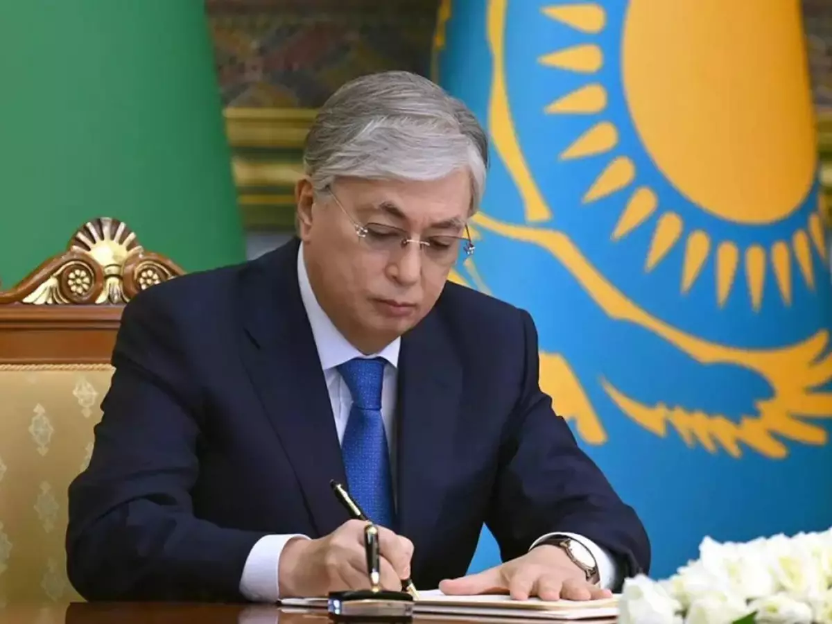 Жаңа Конституция бойынша референдум қашан өтетіні белгілі болды