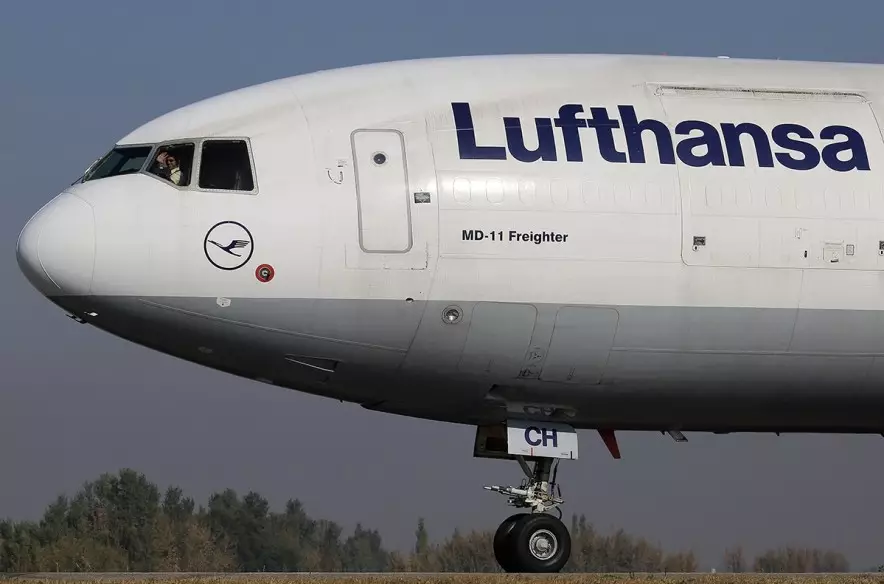 Пилоты и бортпроводники Lufthansa проведут 24-часовую забастовку