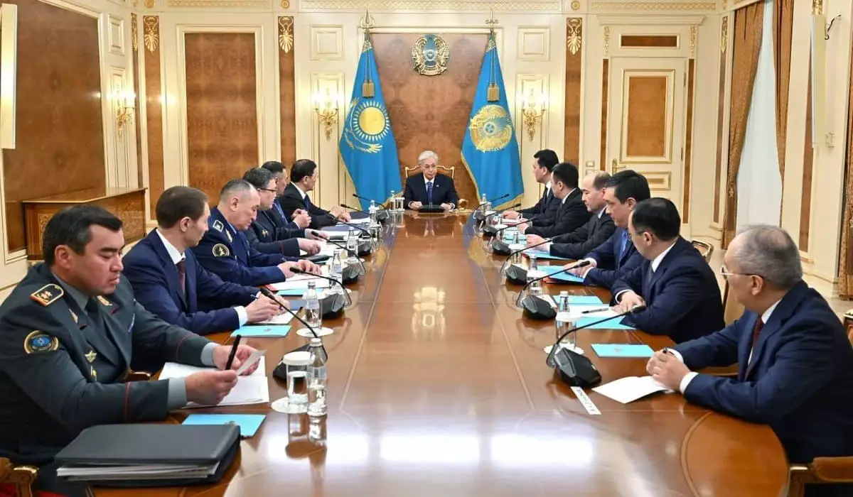 Защита прав граждан и обеспечение общественного порядка: Токаев провел совещание в Акорде