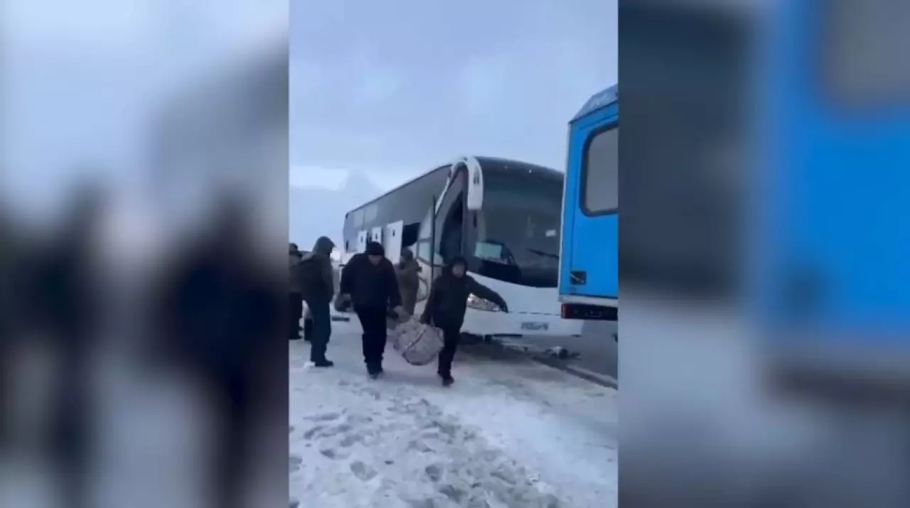 28 человек эвакуировали в области Абай