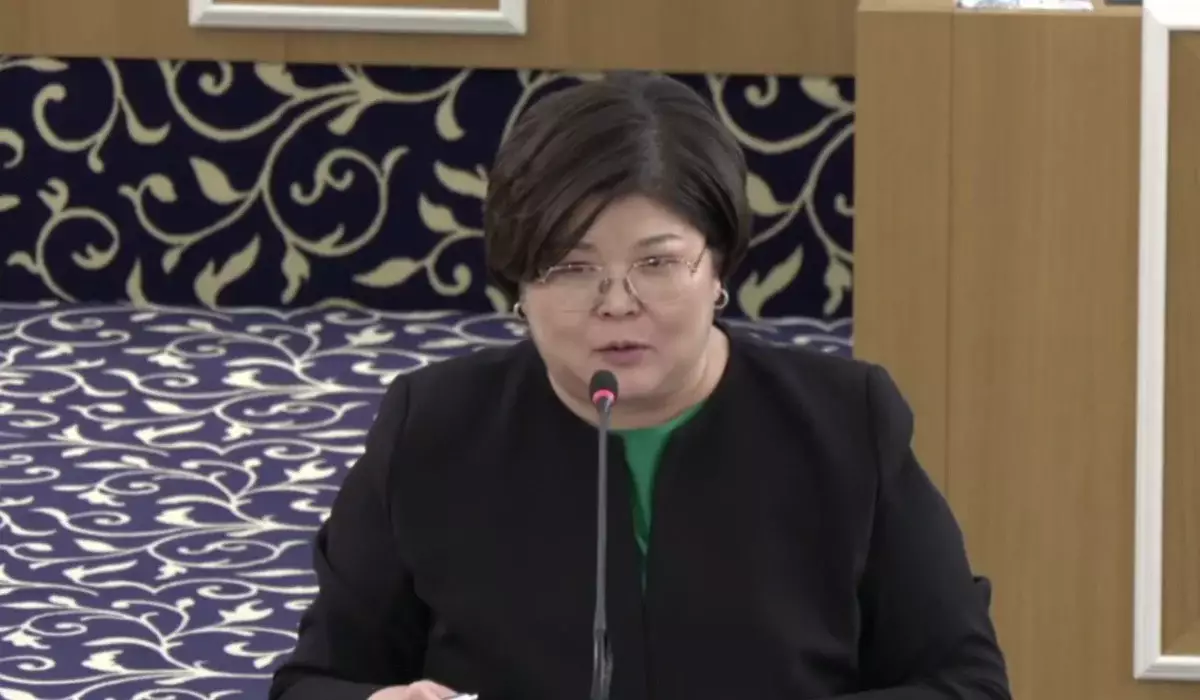 Комиссия президентке жаңа Конституция жобасын республикалық референдумға шығаруды ұсынады