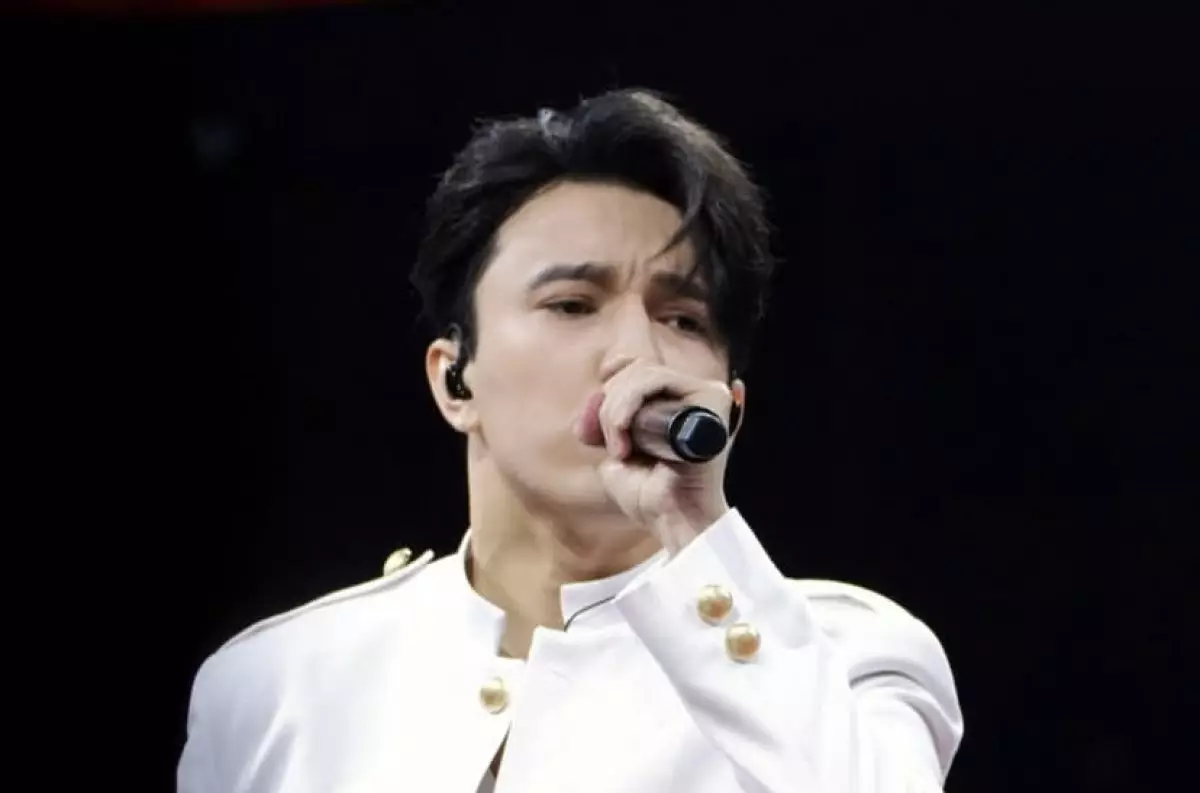 Димаш Кудайберген отблагодарил поклонников новой песней (ВИДЕО)