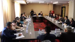 Сарапшылар Қазақстанның жаңа Конституция жобасын талқылады