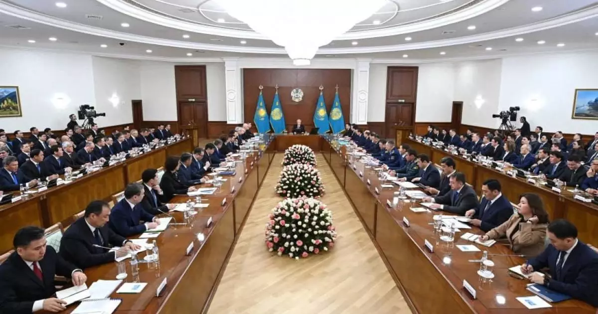  Казахстан делает ставку на устойчивость и прагматизм: итоги расширенного заседания правительства 