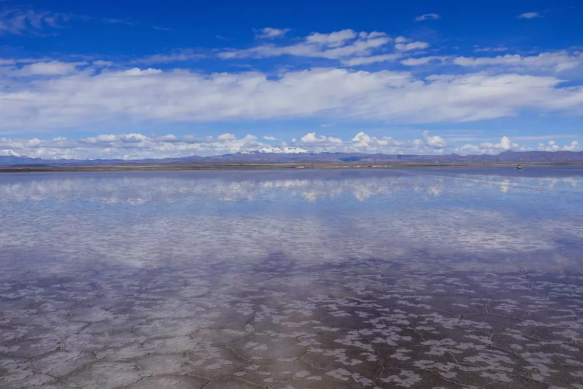 Казахстан и Кыргызстан урегулируют статус объектов на Иссык-Куле