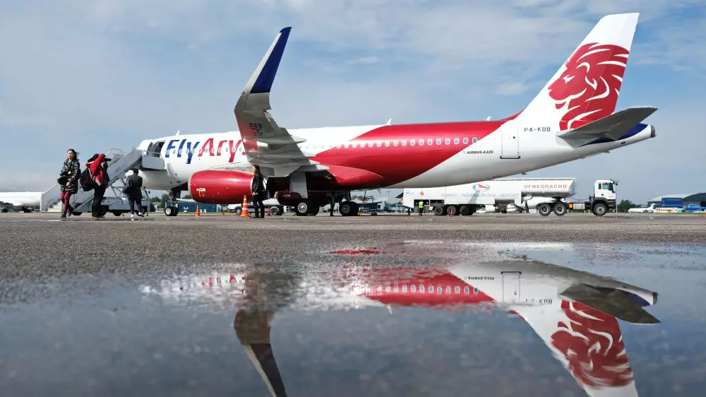 В отношении FlyArystan проводят расследование из-за багажа