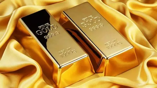 Былтыр халық 1,1 тонна алтын құйма сатып алды