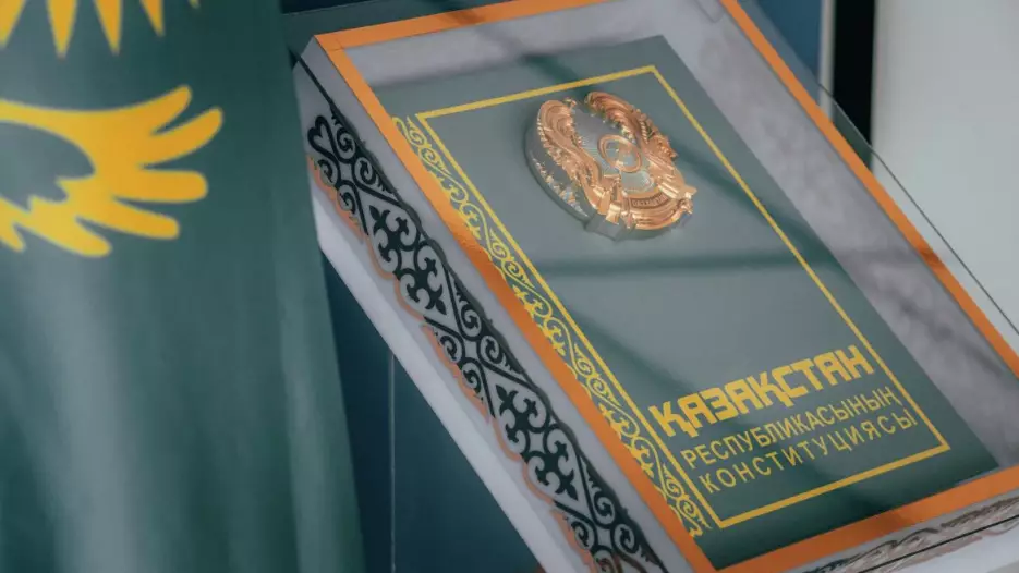 30 тамыз демалмауымыз мүмкін: Жаңа Конституция қабылданған күн мемлекеттік мереке болмақ
