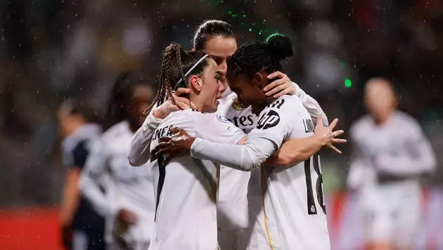 "Реал" вырвал победу у "Парижа", а "Арсенал" оформил разгром в Лиге чемпионов