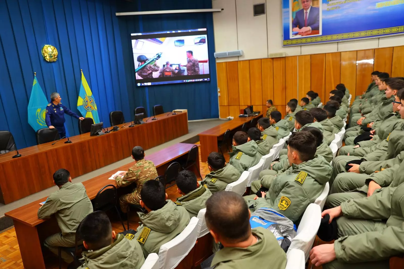 Лицеисты «Арыстана» посетили военный институт Минобороны