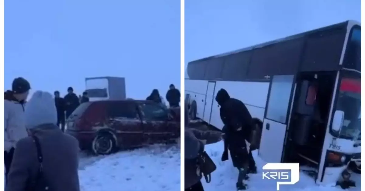  Жамбыл облысында автобус пен жеңіл көлік соқтығысып, жолаушы қайтыс болды 