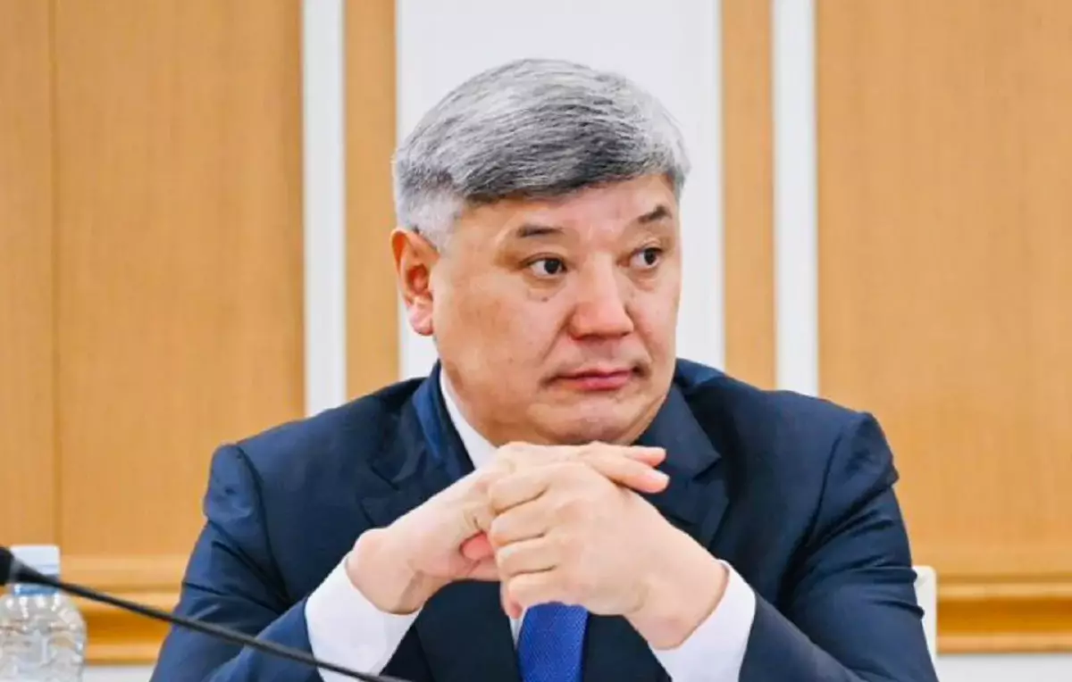 Ашықтық – реформаның басты ұстанымы болды: депутат  Конституциялық комиссия жұмысының қалай жүргізілгенін айтты