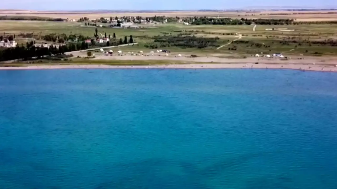 Казахстан и Кыргызстан урегулируют статус объектов на Иссык-Куле