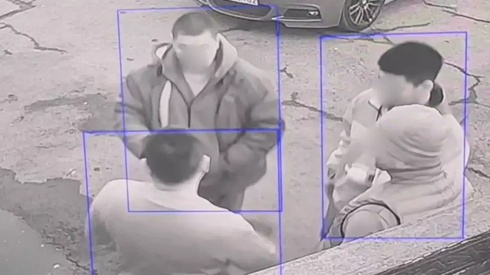 “Позвали поговорить“: алматинец рассказал о жестоком избиении отца