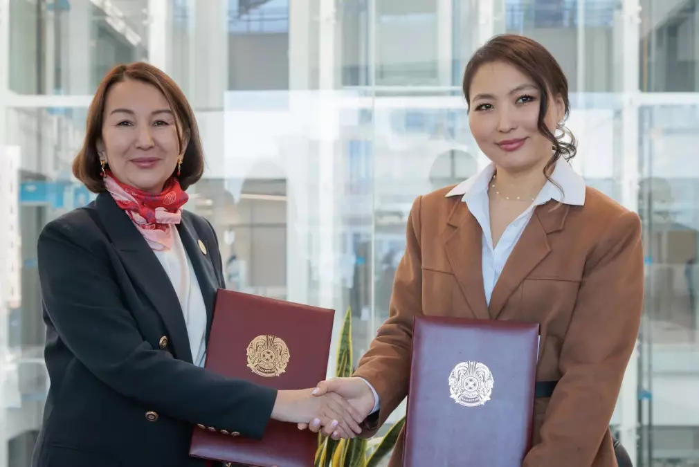 АО "Qazcontent" и НИЦ "Жастар" подписали меморандум о сотрудничестве