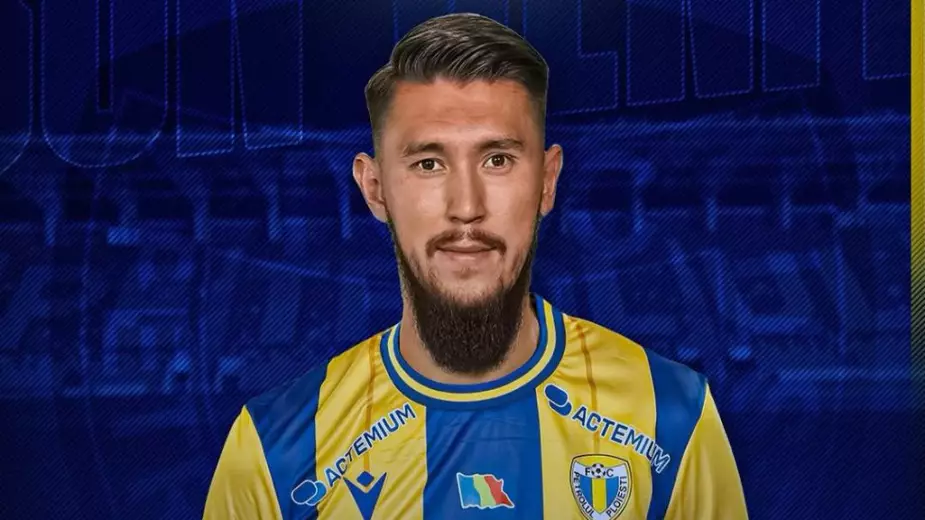 Абат Аймбетов официально перешел в румынский клуб