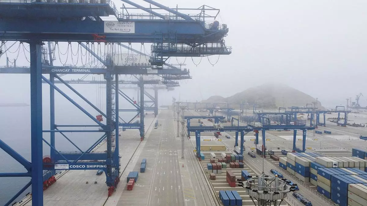 Администрация Трампа предупредила Перу, что она может потерять суверенитет по мере усиления влияния Китая в стране.