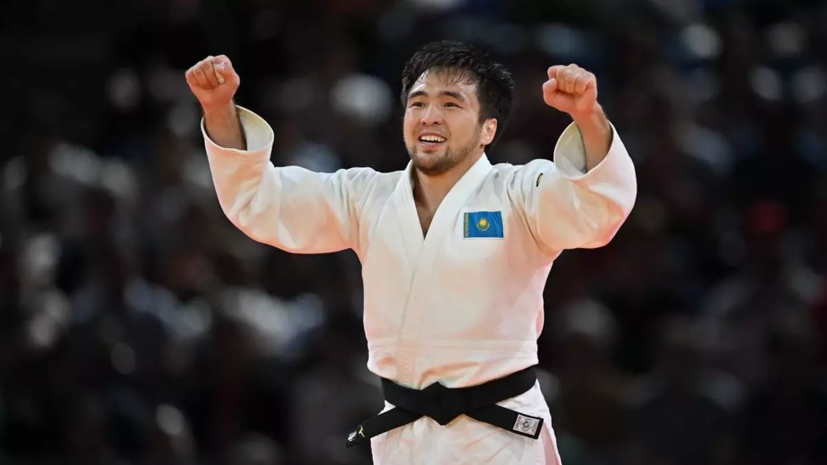 Елдос Сметов қазіргі таңда жаттықтырып жүрген бапкерін айтты