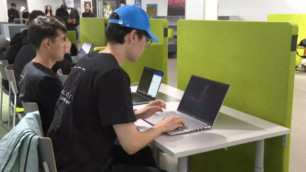 Елде Жасанды интеллект қоры құрылмақ