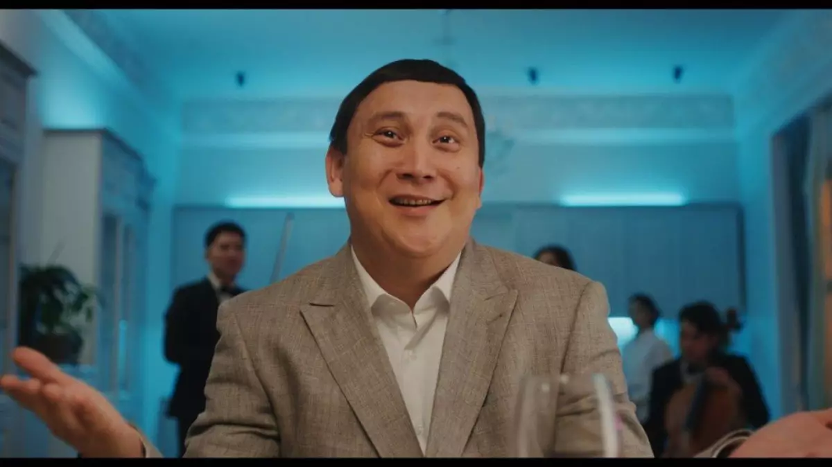 «Өлсеңдер оразада кетіп қалыңдар»: Қайрат Әділгерейдің әзілі жұртқа жақпай қалды (ВИДЕО)