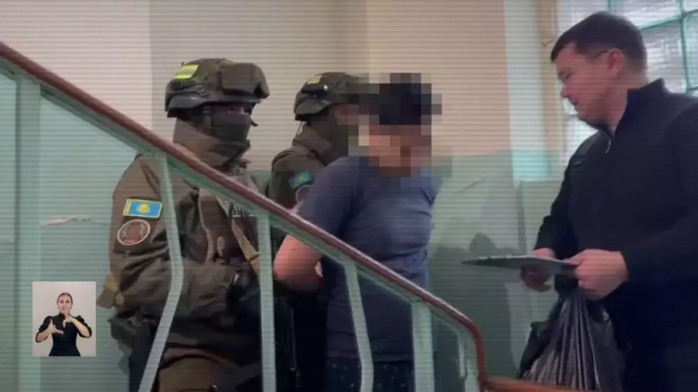 11 членов преступной группы задержали в Алматы — видео спецоперации