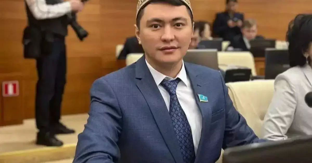  `Сүйінші, ағайын!` – Депутат Дәулет Мұқаев ел асыға күткен қуанышты хабарды бөлісті (ВИДЕО) 