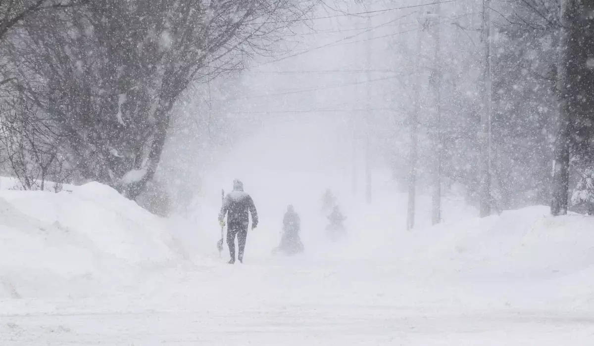 Циклон движется на восток: снегопады и потепление ожидаются в Казахстане