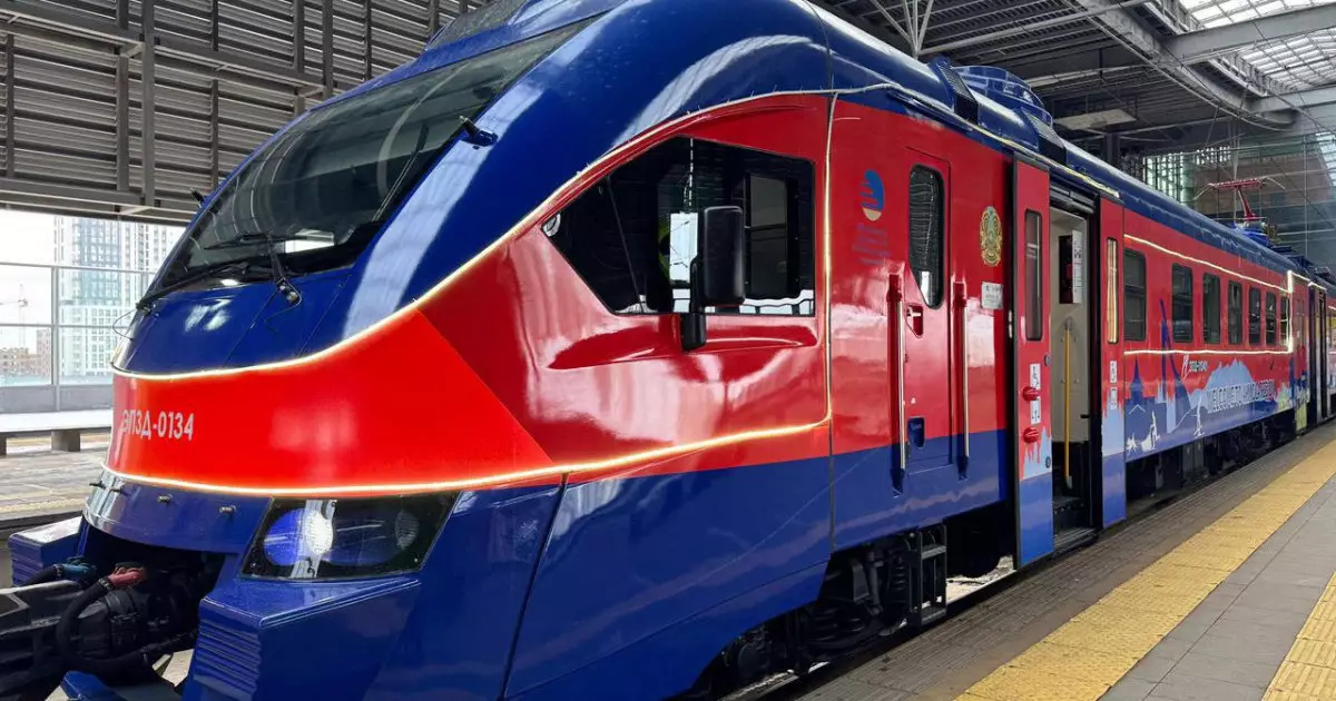  ҚТЖ пойызда тыйым салынатын әрекеттер туралы ескертті 