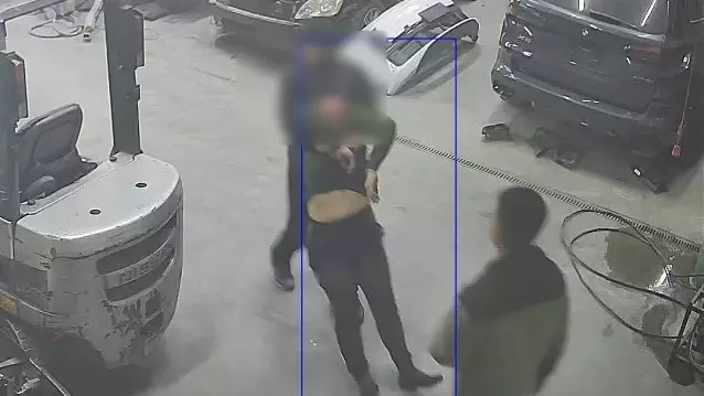 «Отца убивали полчаса»: в Алматы погиб мужчина после жестокого избиения