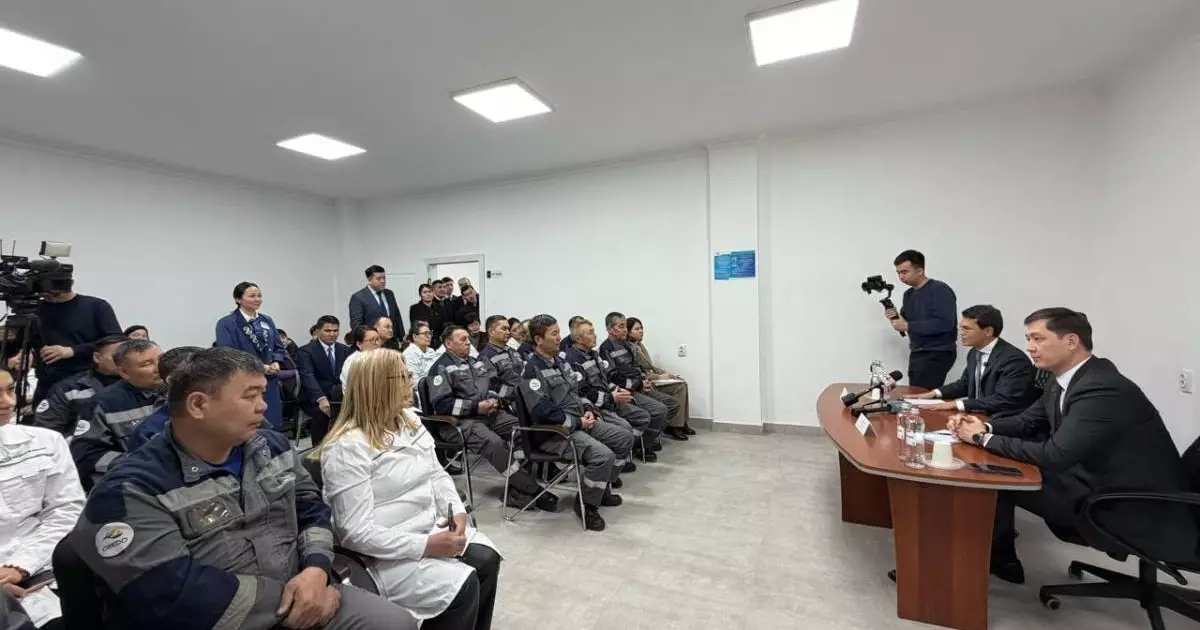  Интернет в аулы и AI в школы: `Казахтелеком` презентовал цифровые проекты в Кызылординской области 