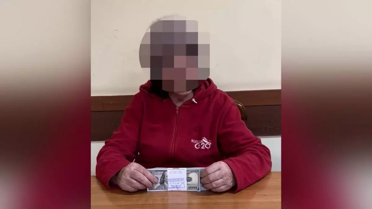 На крючке у мошенников: как пенсионерка едва не лишилась всех сбережений