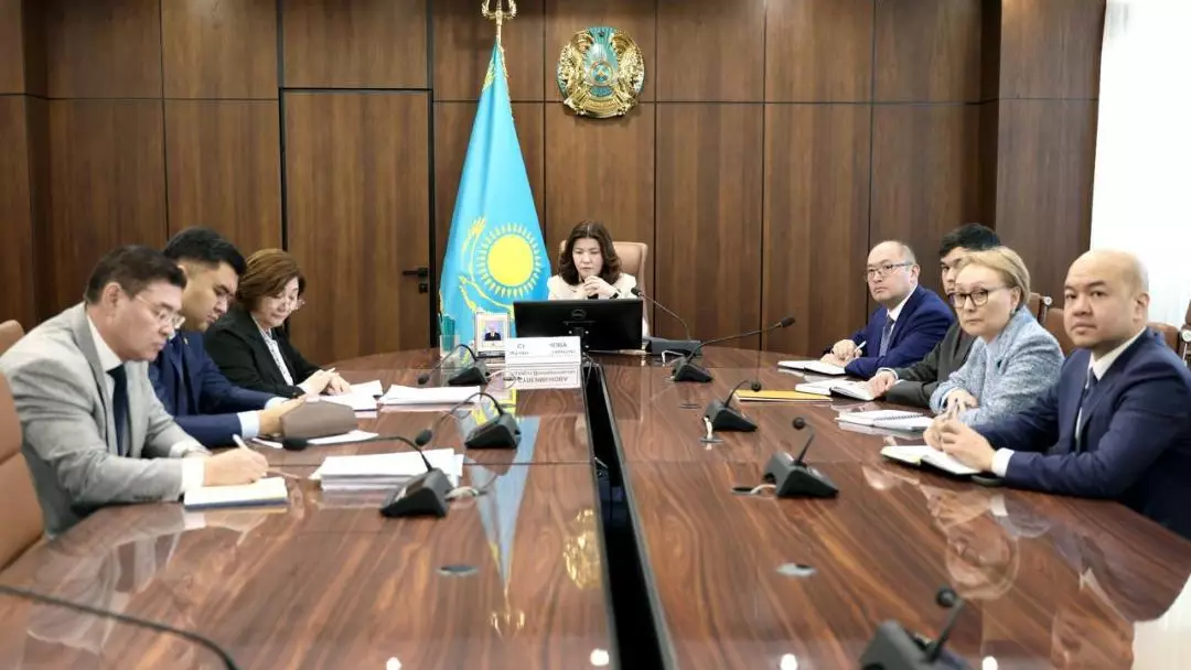 Форум өткізу тоқтатылады: Оқу-ағарту министрлігі шығындарды қысқартуды бастады