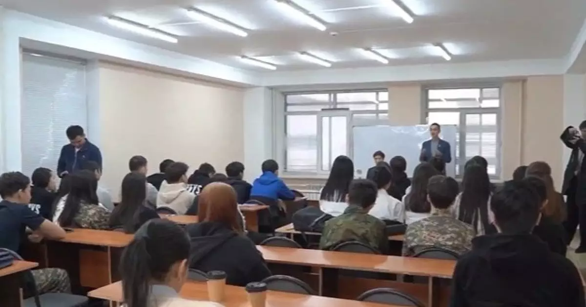  Шығыс Қазақстанда «Таза Қазақстан – жастар таңдауы» атты эко-кездесу өтті 