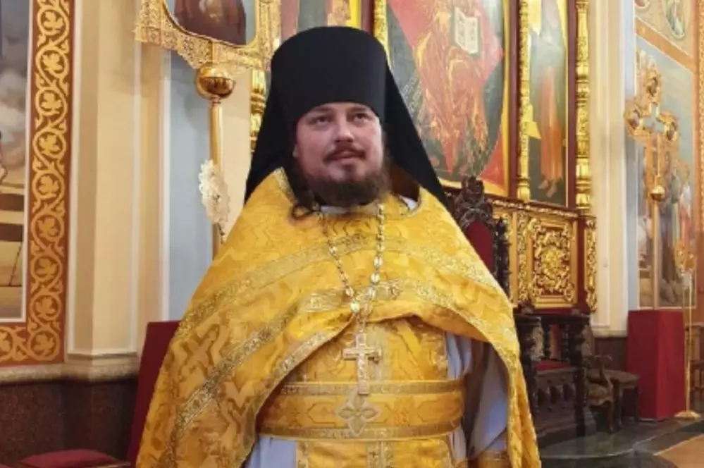 Алматыда дін қызметкері есірткі притонын ұйымдастырды деген күдікке ілінді