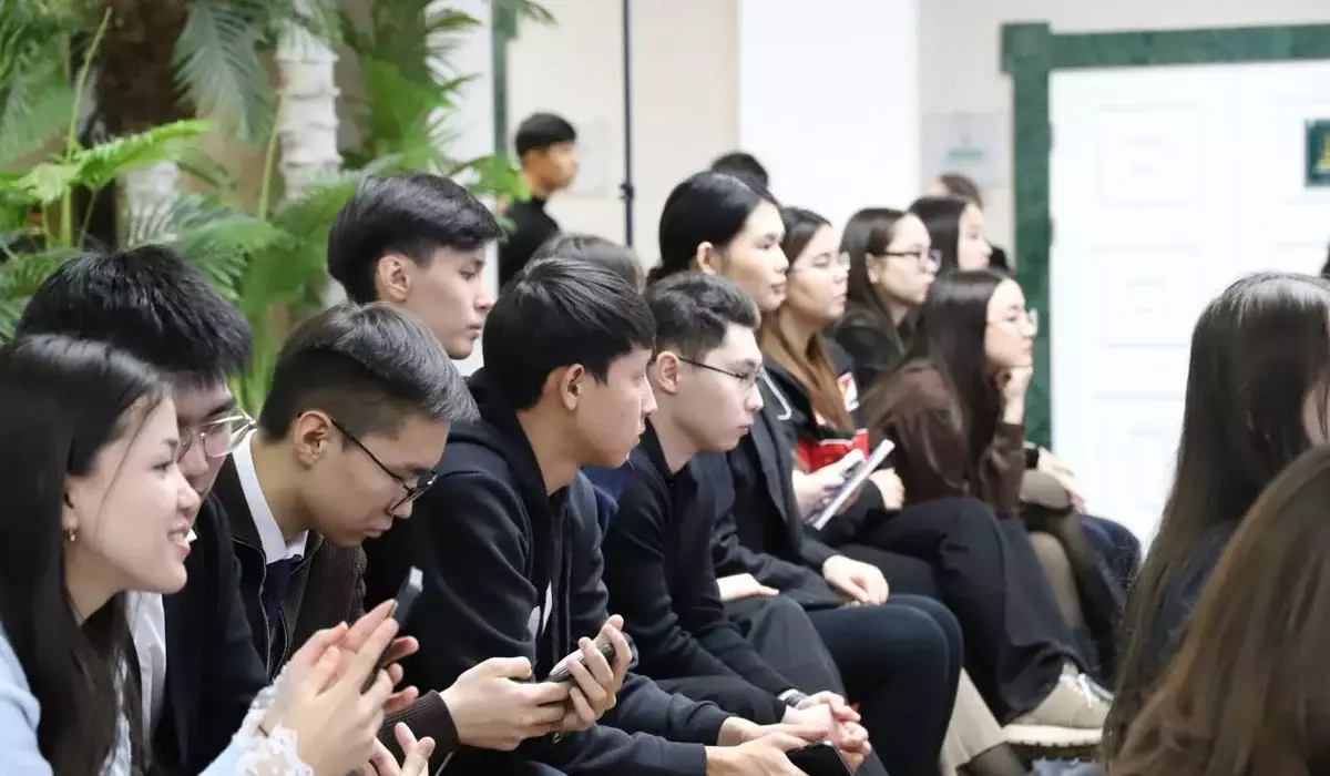 Студенттер қауымдастығы жаңа Конституцияны қолдады