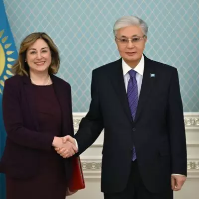 Посол США высоко оценила политические реформы в Казахстане, пожелав успехов в проведении референдума по новой Конституции