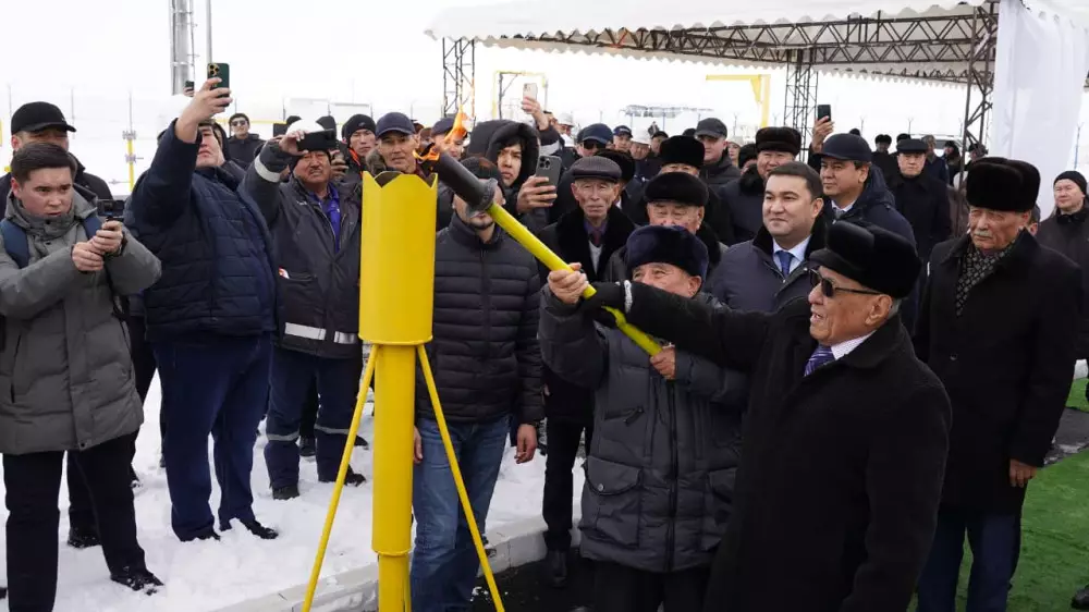 Түркістан: Созақ ауданы алғаш рет табиғи газ желісіне қосылып, тұрғындар “көгілдір отынмен“ қамтылды