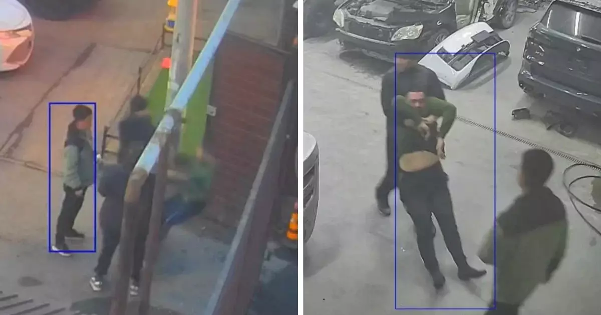   Алматыда үш жігіт ер адамды көшеде қатты соққыға жықты   