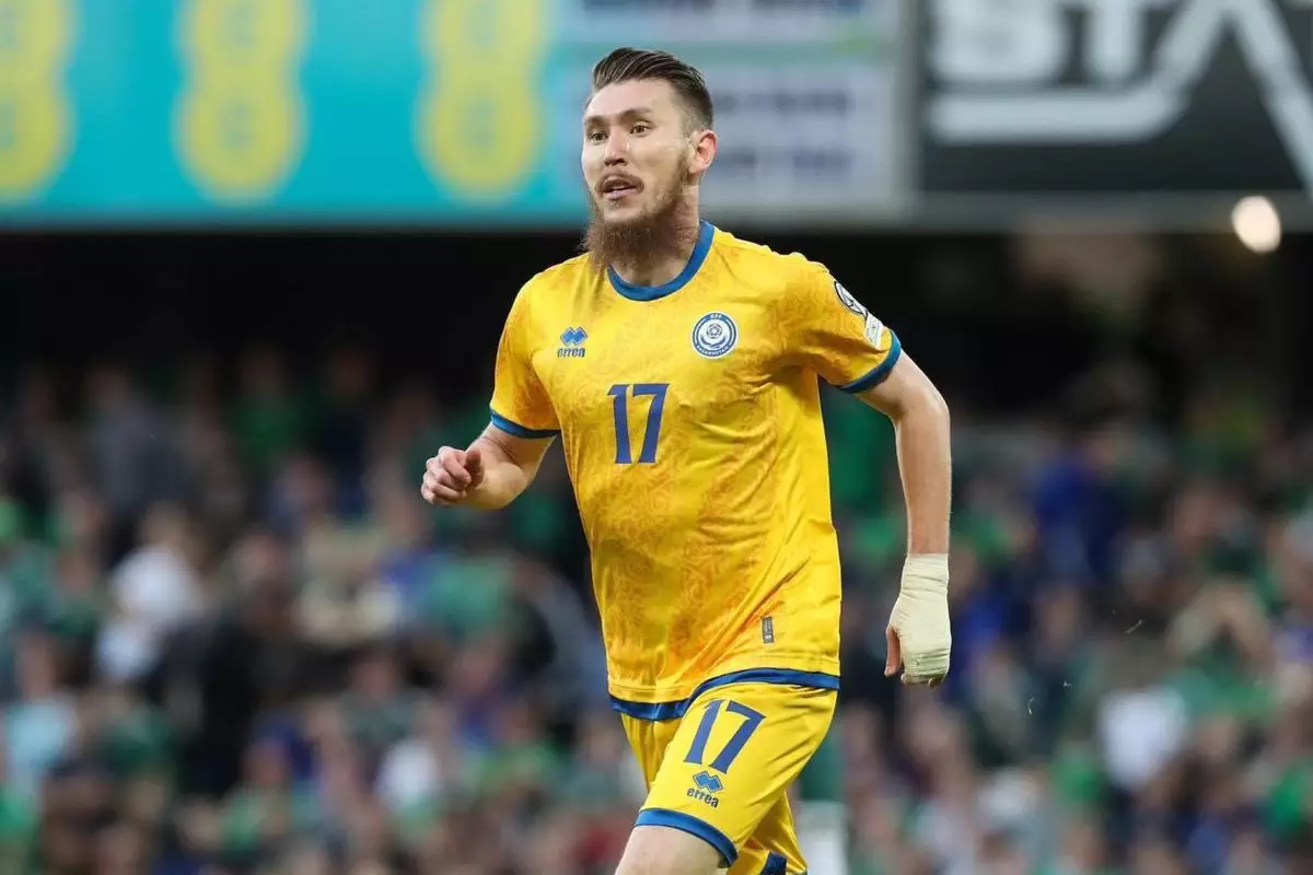 Абат Айымбетов ресми түрде Румыния клубына ауысты