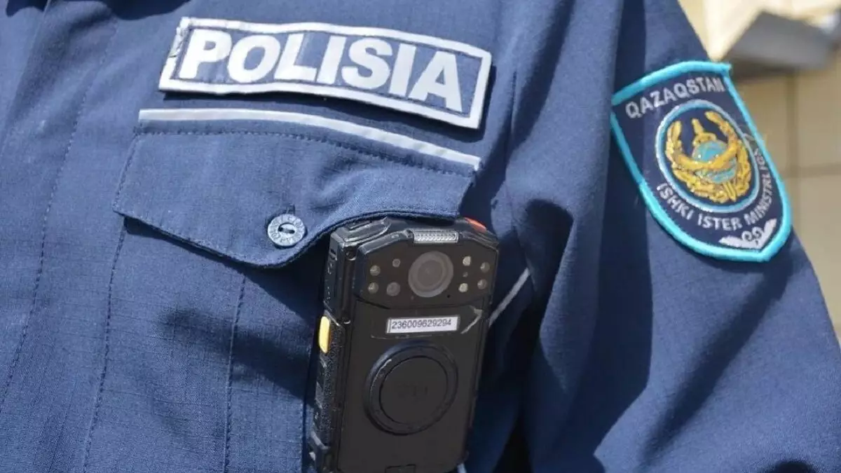 Полицейского ранили во время задержания подозреваемого в Жамбылской области