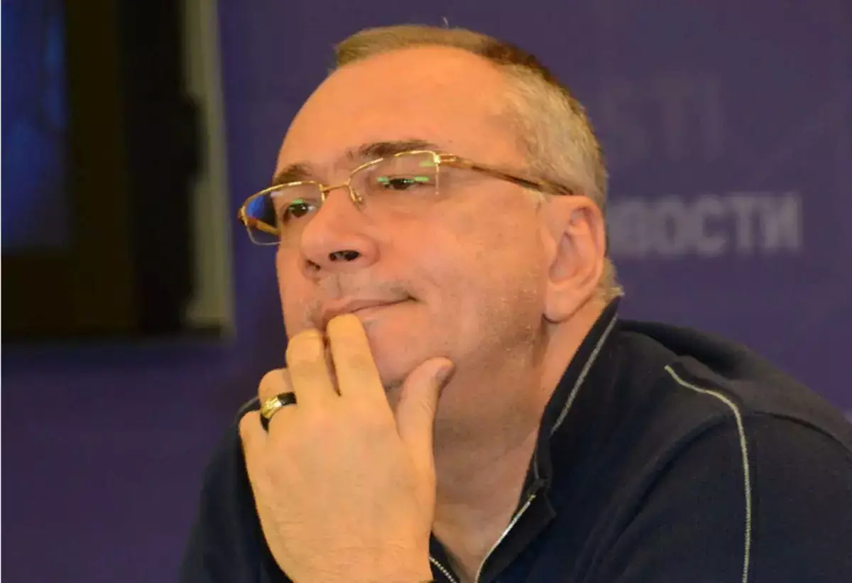 Музыкальная арифметика в изгнании: как Константин Меладзе в семь раз увеличил свои доходы, не возвращаясь в Россию - новости на Lada.kz 13.02.2026